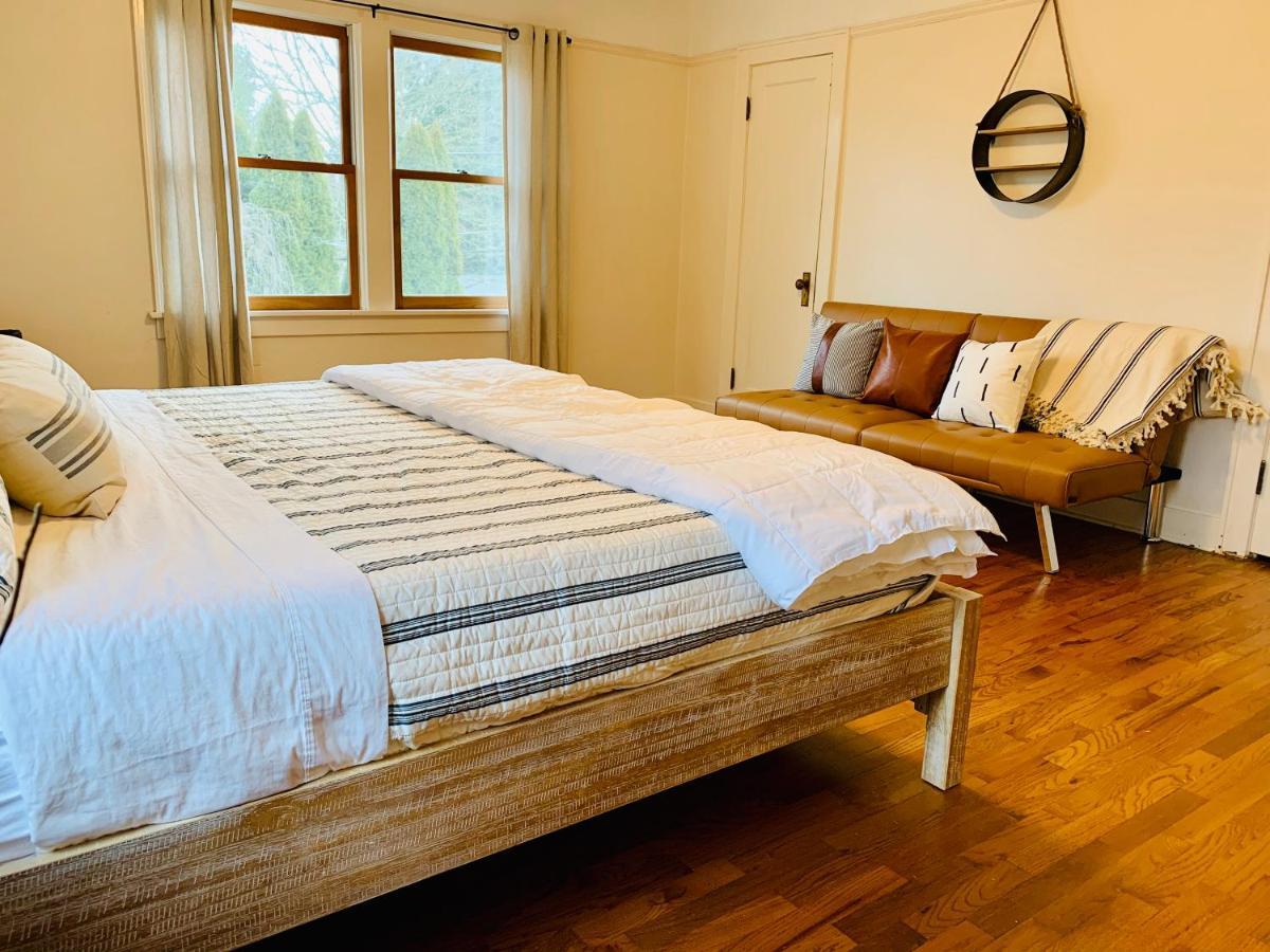 Riverpath Inn Γιουτζίν Εξωτερικό φωτογραφία