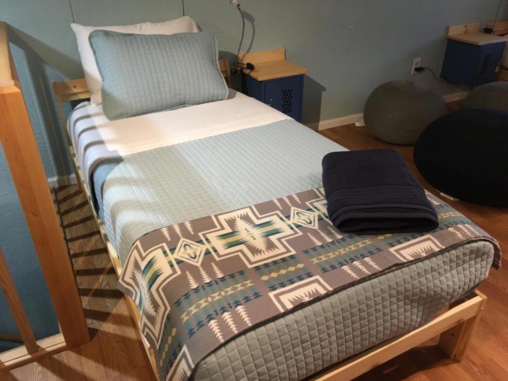 Riverpath Inn Γιουτζίν Εξωτερικό φωτογραφία